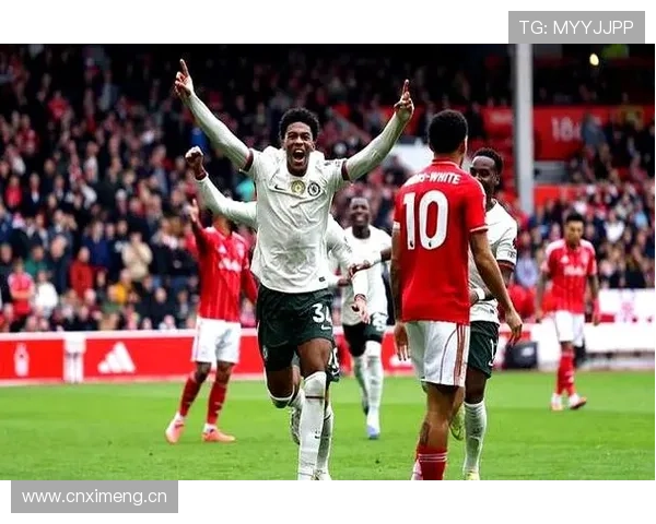 马特塔在英超中的精彩表现持续提升,助球队冲击争冠目标。 马特塔在英超中的精彩表现持续提升,助球队冲击争冠目标。