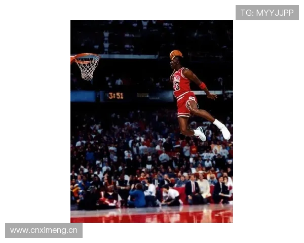 乔丹凭借中距离跳投主导进攻并显著提升关键时刻的得分效率