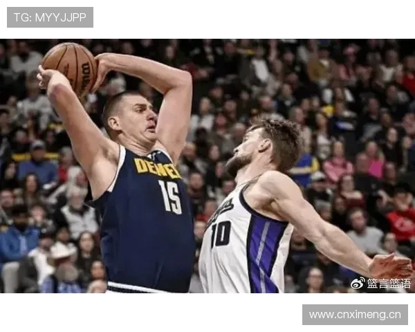 恩比德低位强打禁区统治与约基奇组织风格成对比